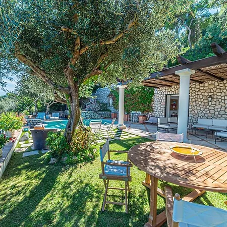 Pietra Salata Villa